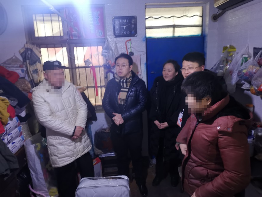 萧山区红十字会：寒冬送温暖4.png