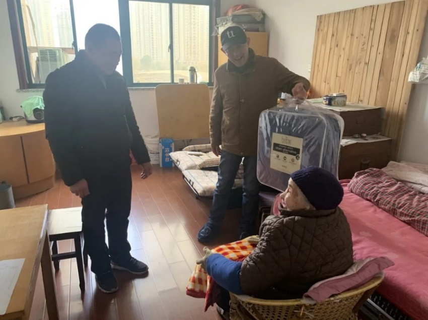 萧山区红十字会：寒冬送温暖2.png